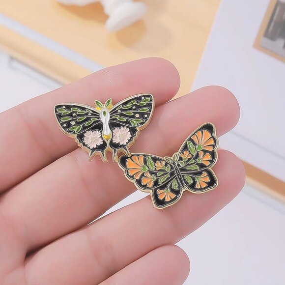 Whimsical Multicolor Butterfly Enamel 5-Piece Pin Set - Brand New! - Picture 9 of 11